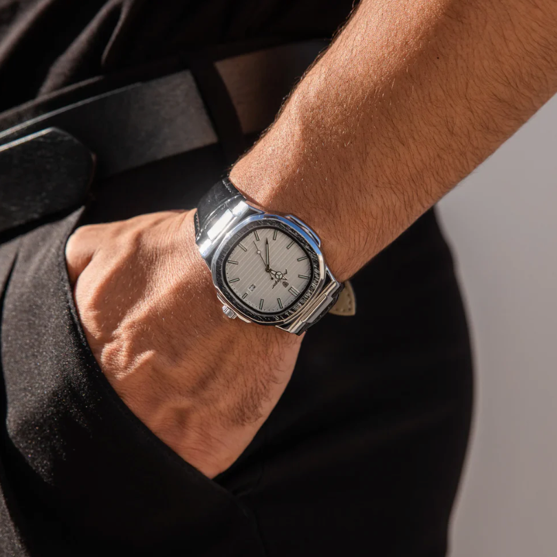 Crown & Compass™ Eclipse Leather
